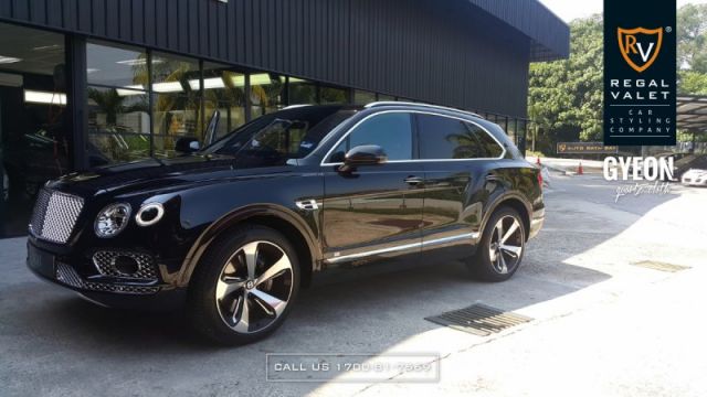 Bentayga0